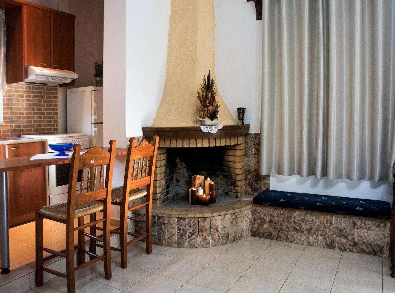Villa Dimitris Kalamítsion Amigdhálion Extérieur photo